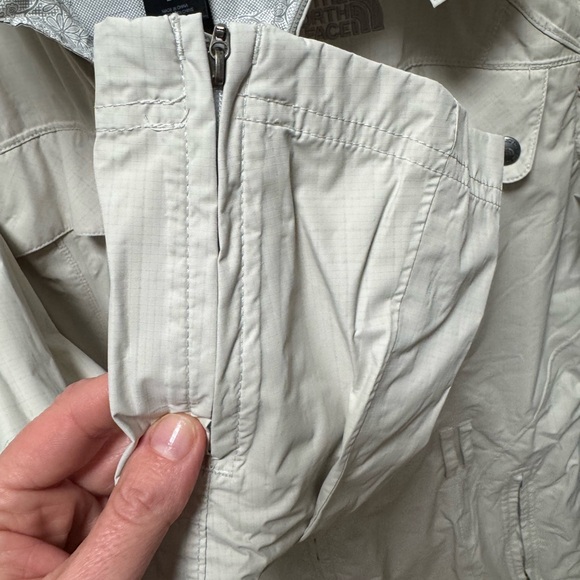 The North Face raincoat Hyvent DT size Large women’s - Picture 11 of 13